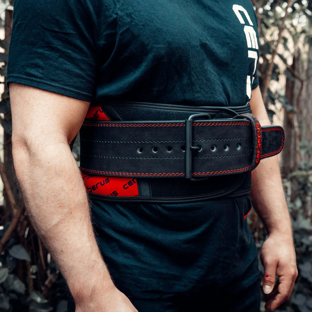 Why and How to Wear a Weightlifting Belt